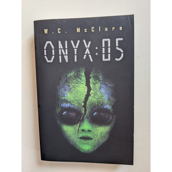 Lot of 3 WC McClure Books - Perihelion, Orbital Decay / Sapphire Sun, Onyx: 05 - Picture 9 of 16